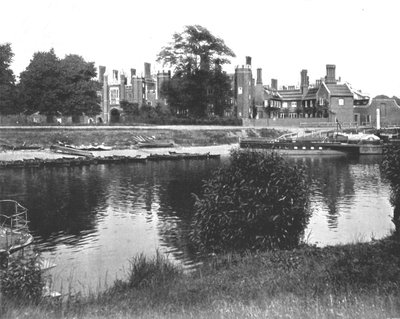 The Bankside at Hampton Court, Richmond, London, 1894 by Unbekannt