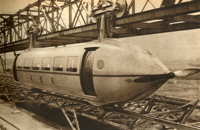 The Bennie Railplane by Unbekannt