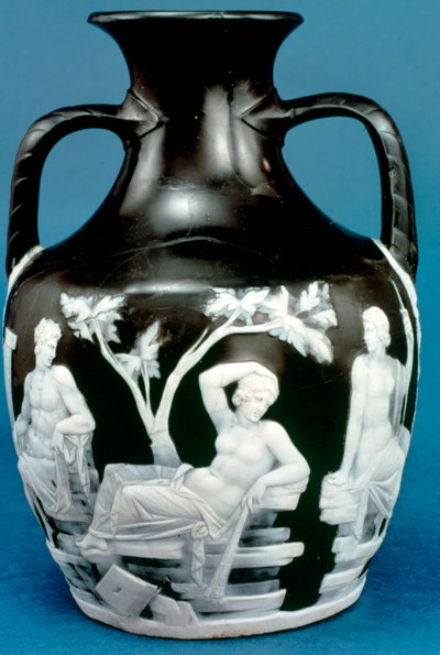 The Portland Vase by Unbekannt