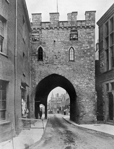 The Town Gate, Chepstow, Monmouthshire, Wales, 1924-1926 by Unbekannt