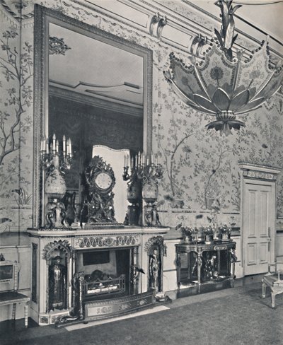 The Yellow Drawing Room, Buckingham Palace, 1939 by Unbekannt