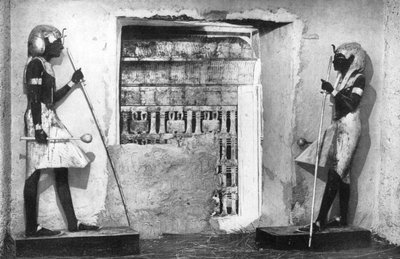 The first glimpse of Tutankhamun