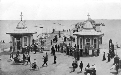 The Pier, Worthing, West Sussex by Unbekannt
