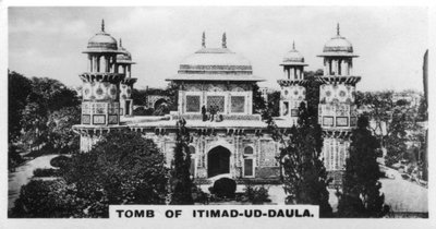 The Tomb of Itimad-Ud-Daula, Agra, India, c1925 by Unbekannt