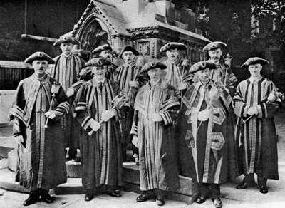 The ward beadles, Guildhall, London, 1926-1927 by Unbekannt
