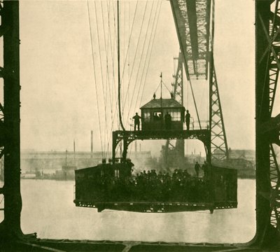 Travelling Car, Transporter Bridge, Middlesborough, c1930 by Unbekannt