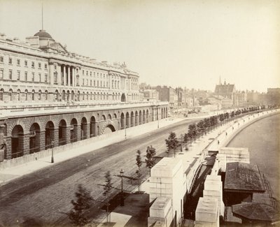 Victoria Embankment, showing Somerset House, London by Unbekannt