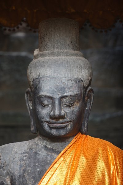Vishnu Statue at Angkor Wat by Unbekannt