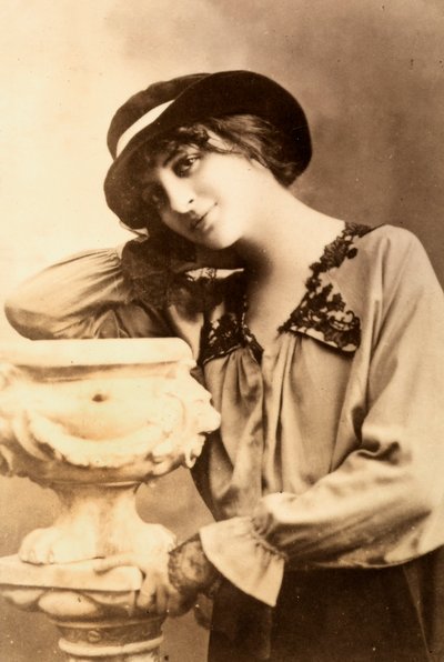 Half-length portrait of a young woman by Unbekannter Künstler