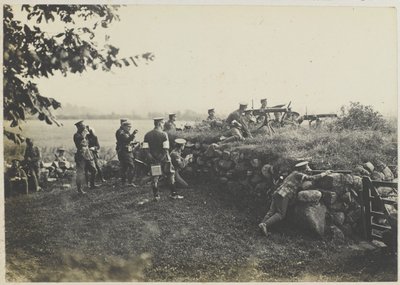 Machine Gunners on Manoeuvres, c.1911 by Unbekannt