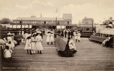 The Pier of Pocitos, Montevideo, Uruguay by Unbekannter Künstler