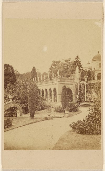 Alton Gardens - Piazza and Fountain by Unknown artist