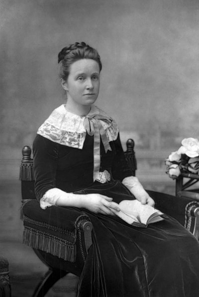 Mrs. Henry Fawcett, 1890 by William and Daniel Downey