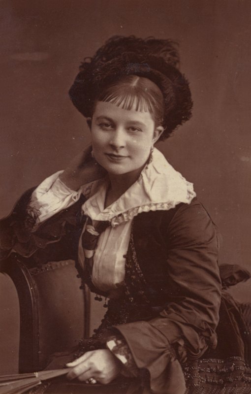 Nellie Power by English Photographer