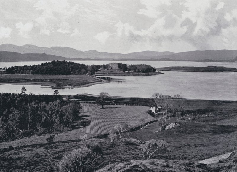 Scotland: Dunstaffnage Castle by English Photographer