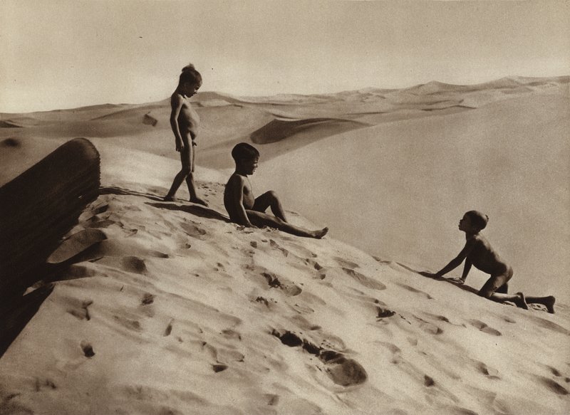 Sahara Children by European Photographer