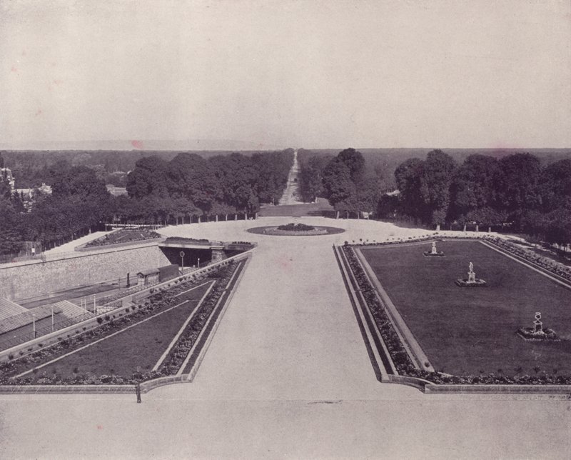 Avenue des Loges, St Germain-en-Laye by French Photographer