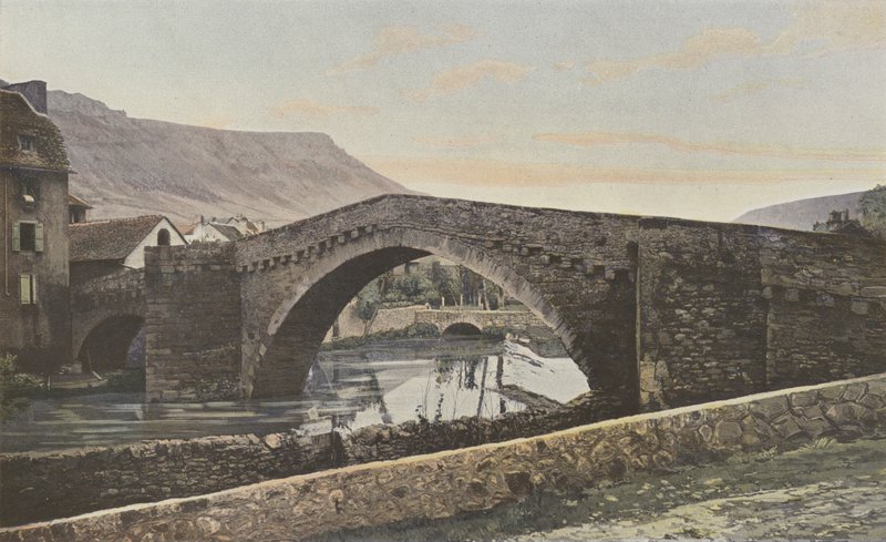 Mende, Notre-Dame Bridge over the Lot by French Photographer