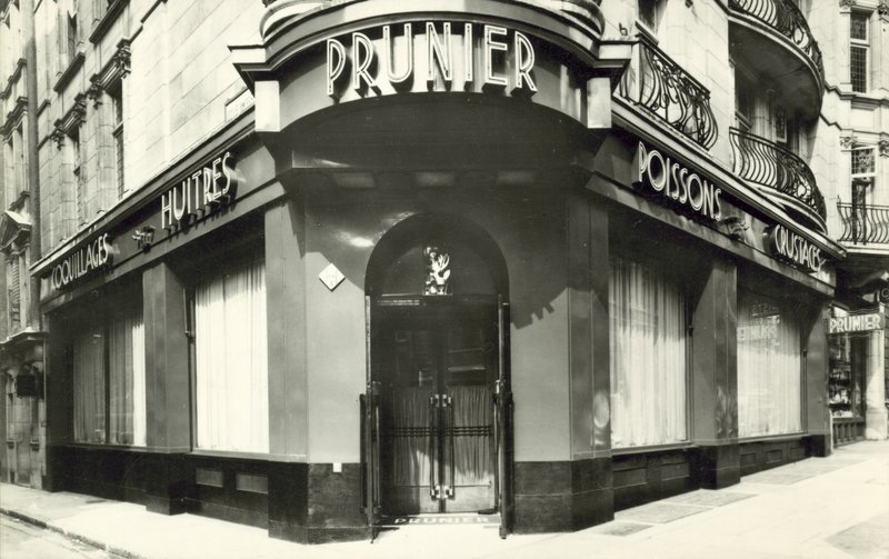 Prunier Restaurant by French Photographer