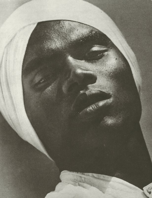 Head of Raman by Lionel Wendt