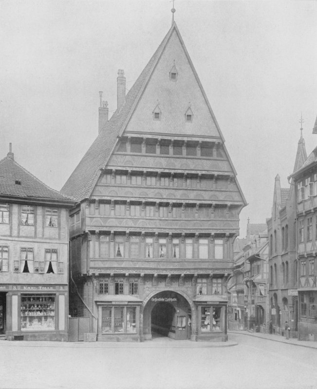 Knochenhauer-Amtshaus by Photographer German
