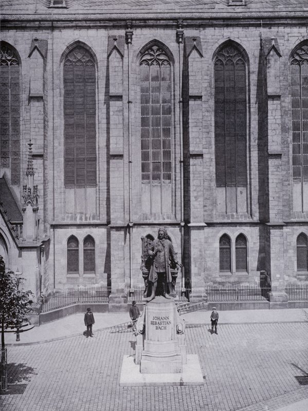 Leipzig: Thomaskirche with Bach Monument by Photographer German