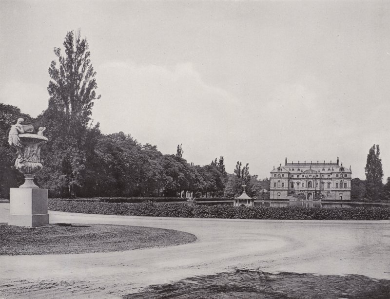 Palace in the Great Garden by Photographer German